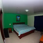 Hotel Renacer