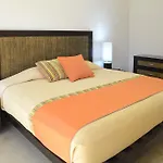 Apartamentos Caribey