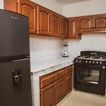 Luxury, Cozy Apartment Alma Rosa /15 Min Airport