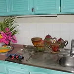 El Pelicano Apart-Hotel