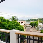 Hostal Marina Samana