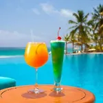 Paradise Pool Front And Beach Condo At Punta Cana