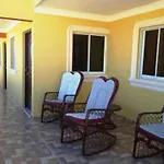Tropical Island Apartahotel