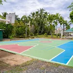 Coral Costa Caribe Beach Resort