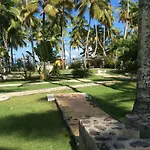 Las Cayenas Beach Hotel