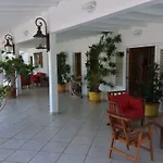 Las Cayenas Beach Hotel