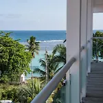 Hotel Neptuno Refugio