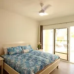 Palmas Doradas