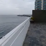 Avenida George Washigton Torre Mar 505