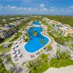 Privilege Club At Ocean Blue & Sand