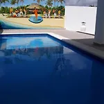 Edificio Cinda Foundation