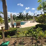 Beautiful One Bedroom Unit With Pool And Beach Club In A Golf Project