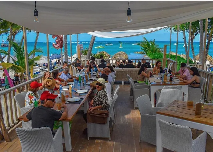 Los Corales Villas And Suites - Beach Club, Spa, Restaurants