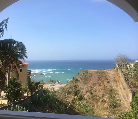 Peaceful Ocean View Studio