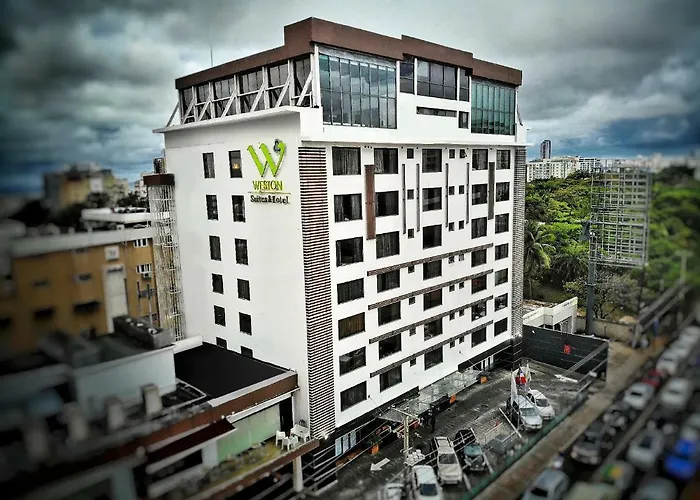 Weston Suites Hotel