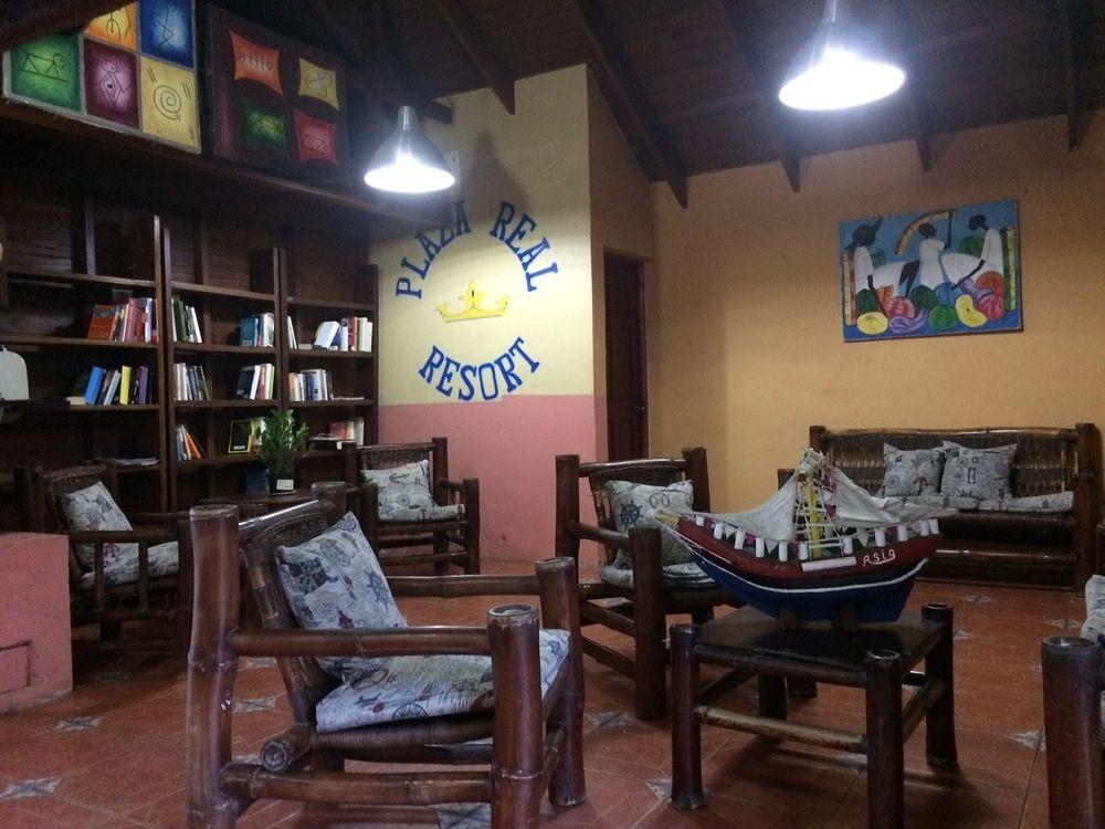 Hotel Plaza Real 3*