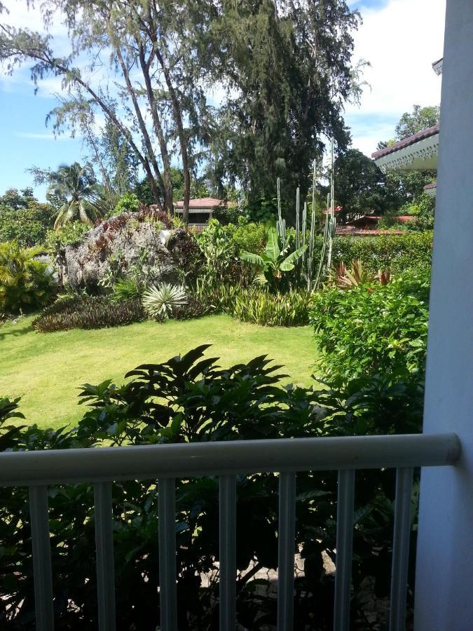 Balcones Apartment *