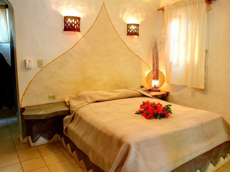 Hotel La Tortuga 3*
