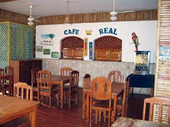 Hotel Plaza Real 3*