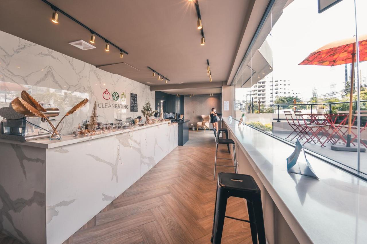 Regatta Living By Mint Aparthotel