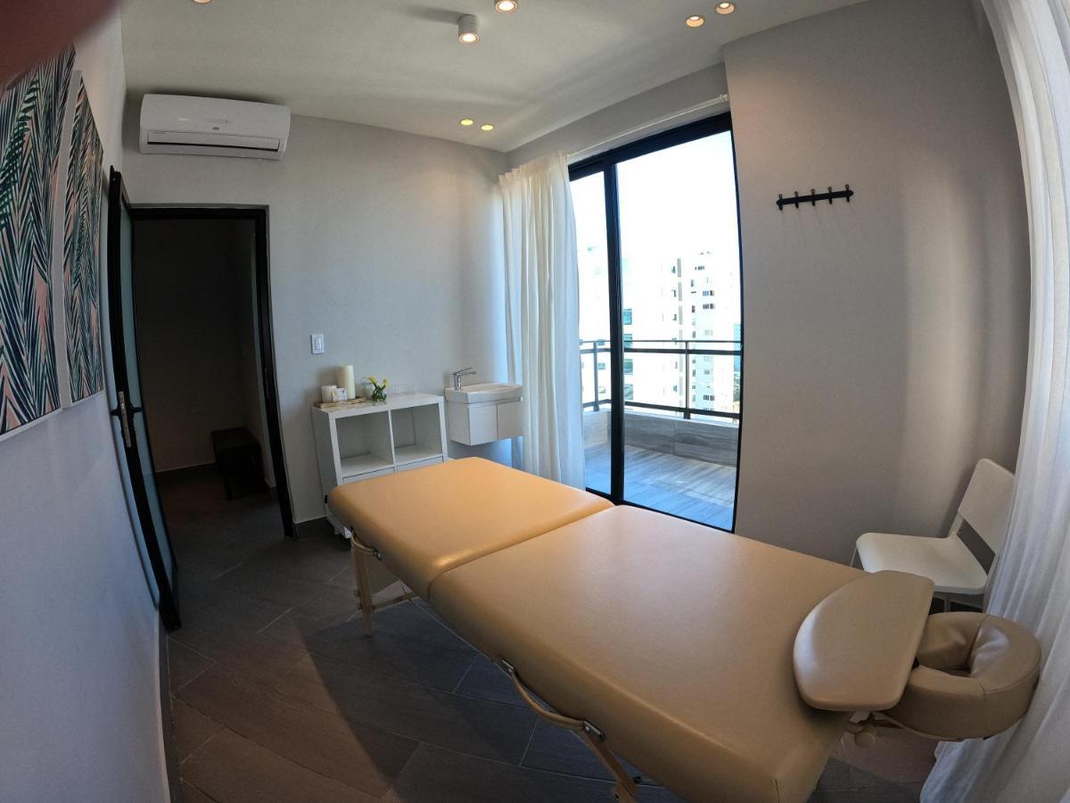 Regatta Living By Mint Aparthotel 4*