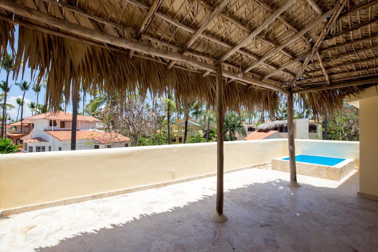 Corales Village Hotel