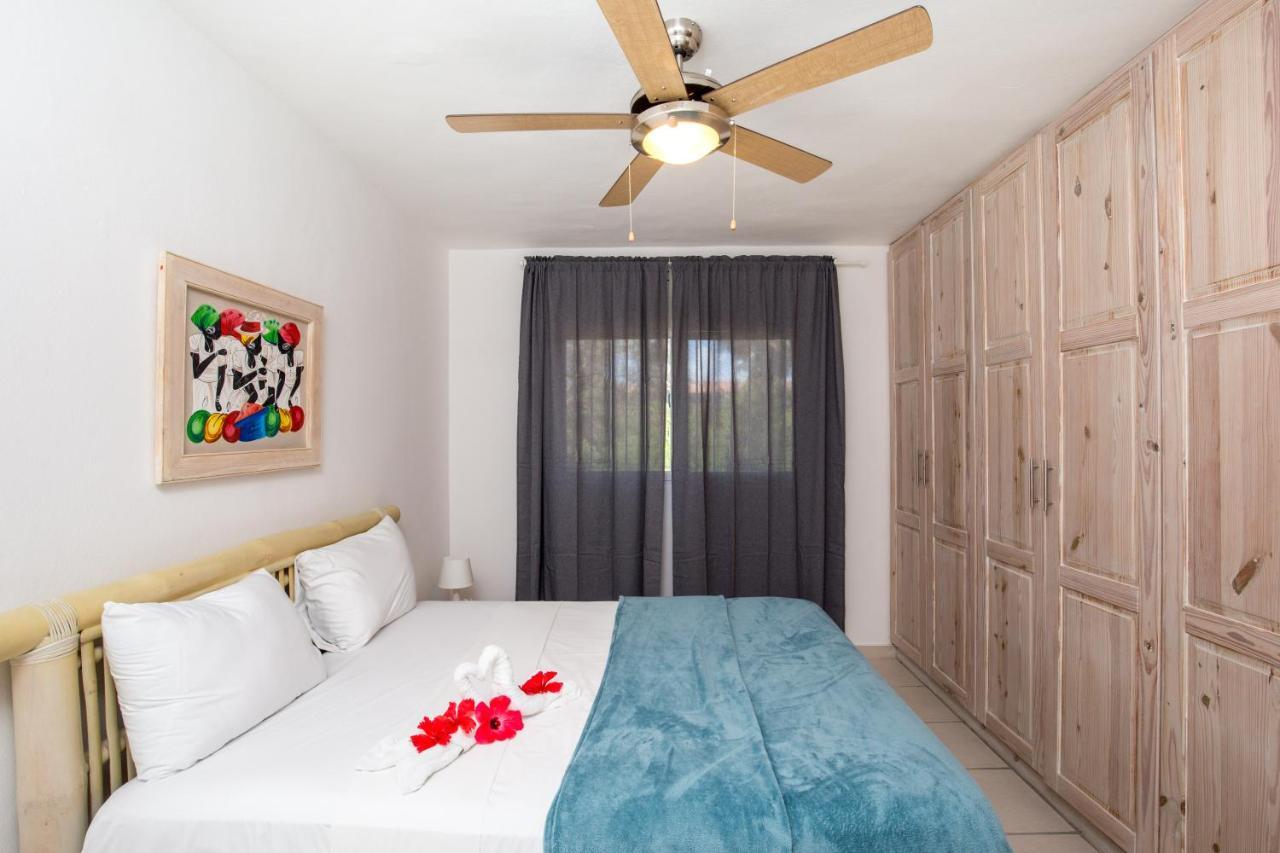 Corales Village Hotel
