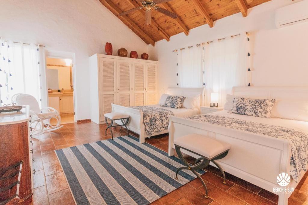 Lux Villa *