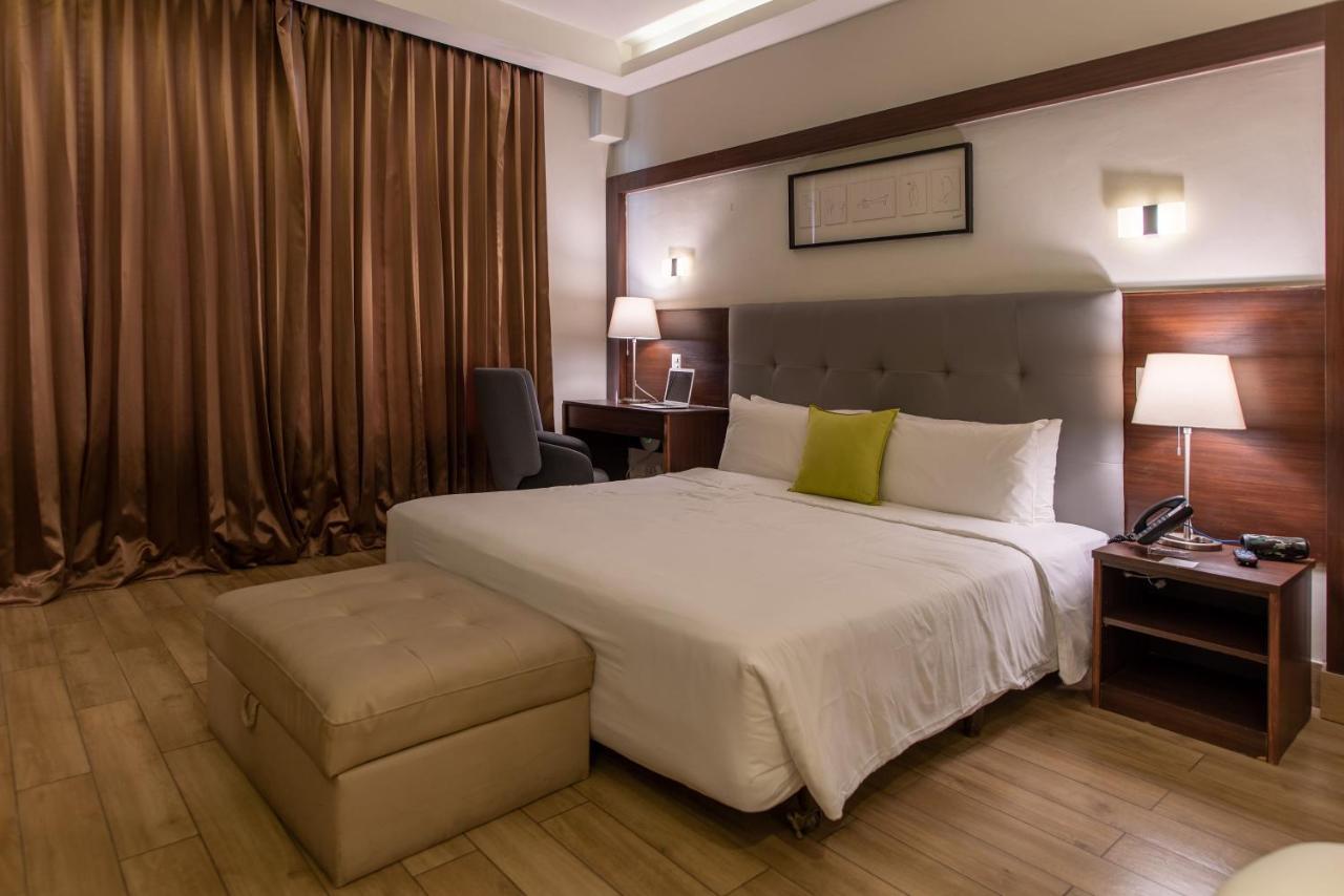 Hotel Weston