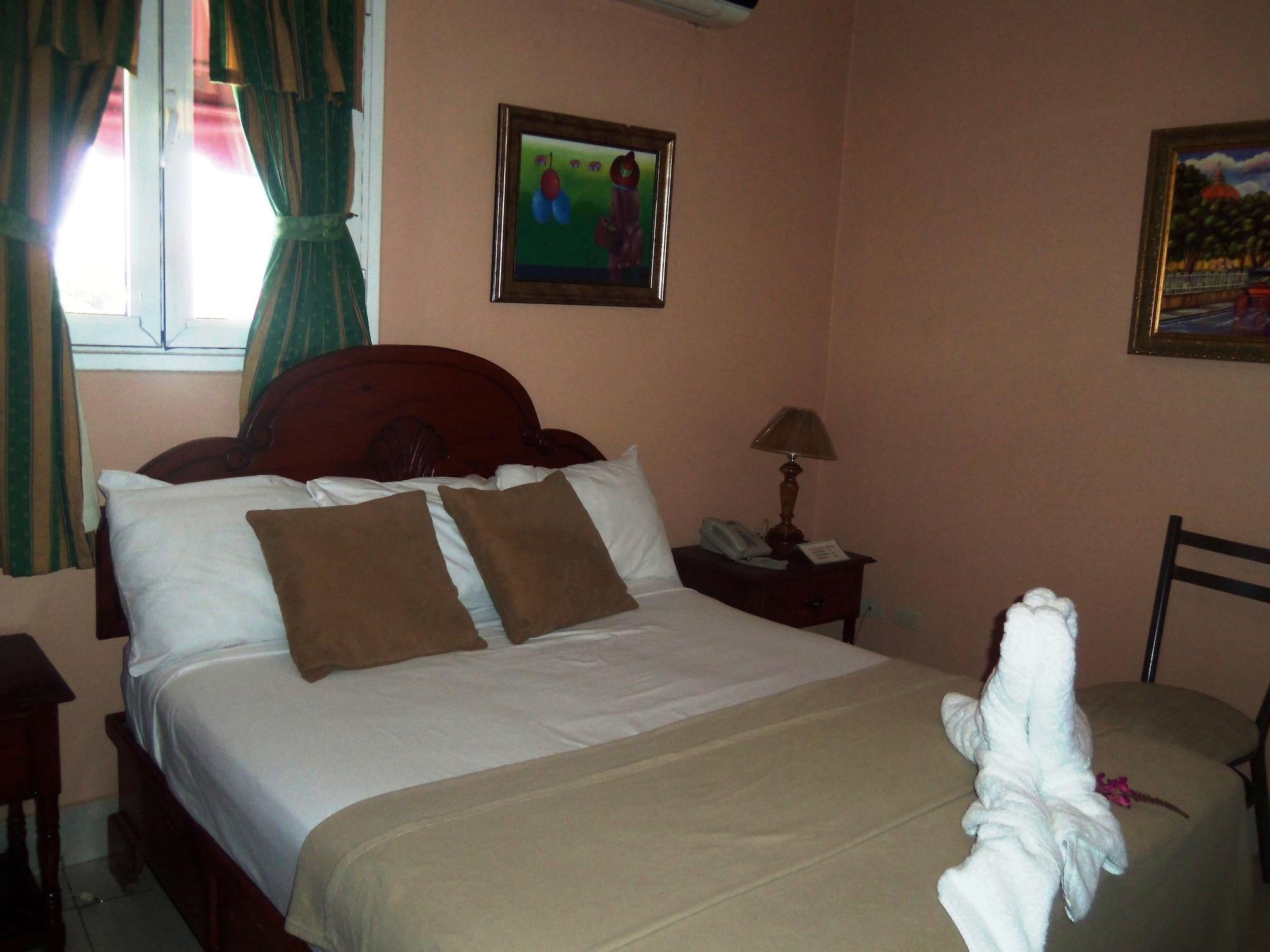 Hotel Discovery