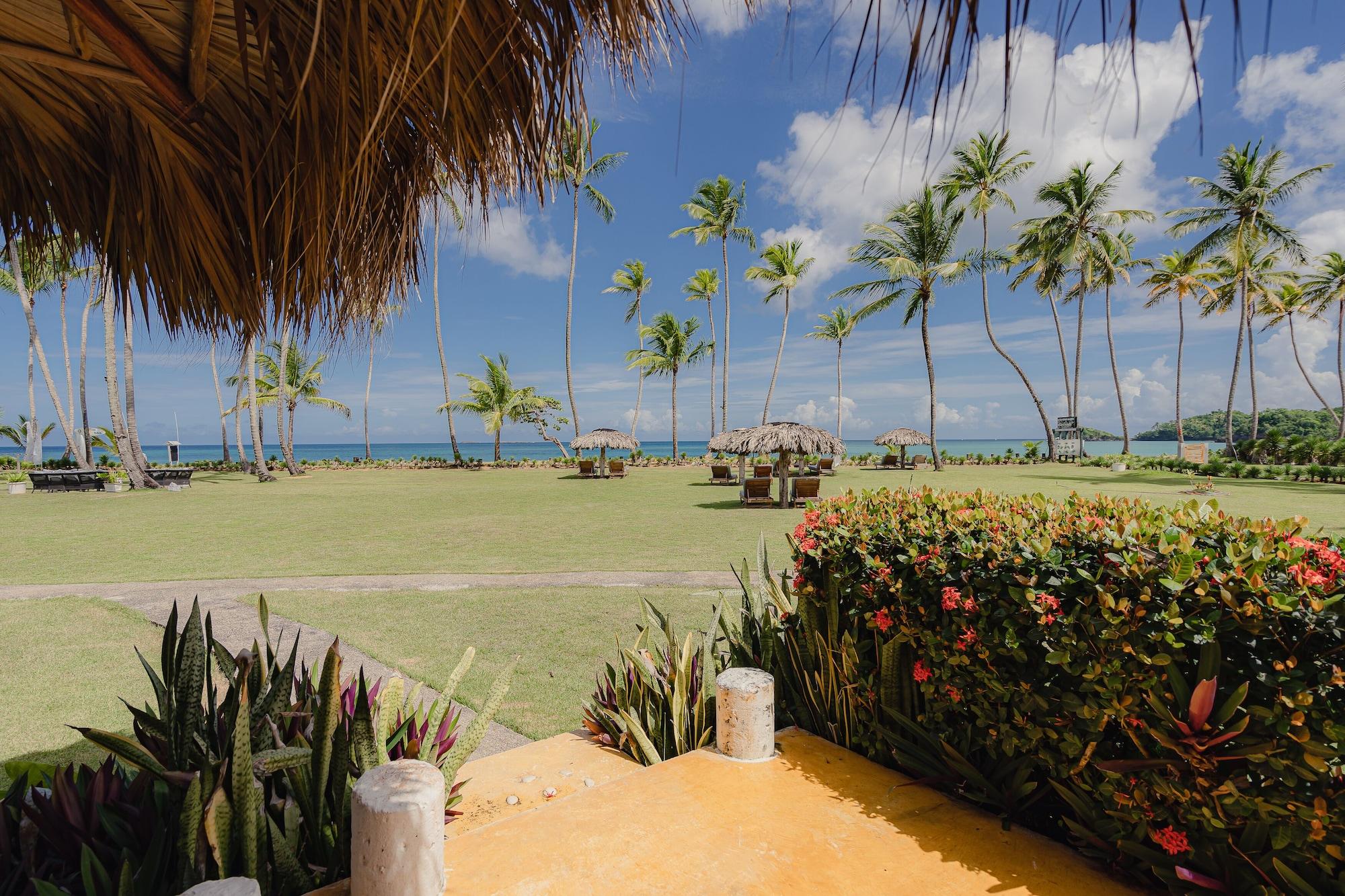 Hotel Costa Ballenas