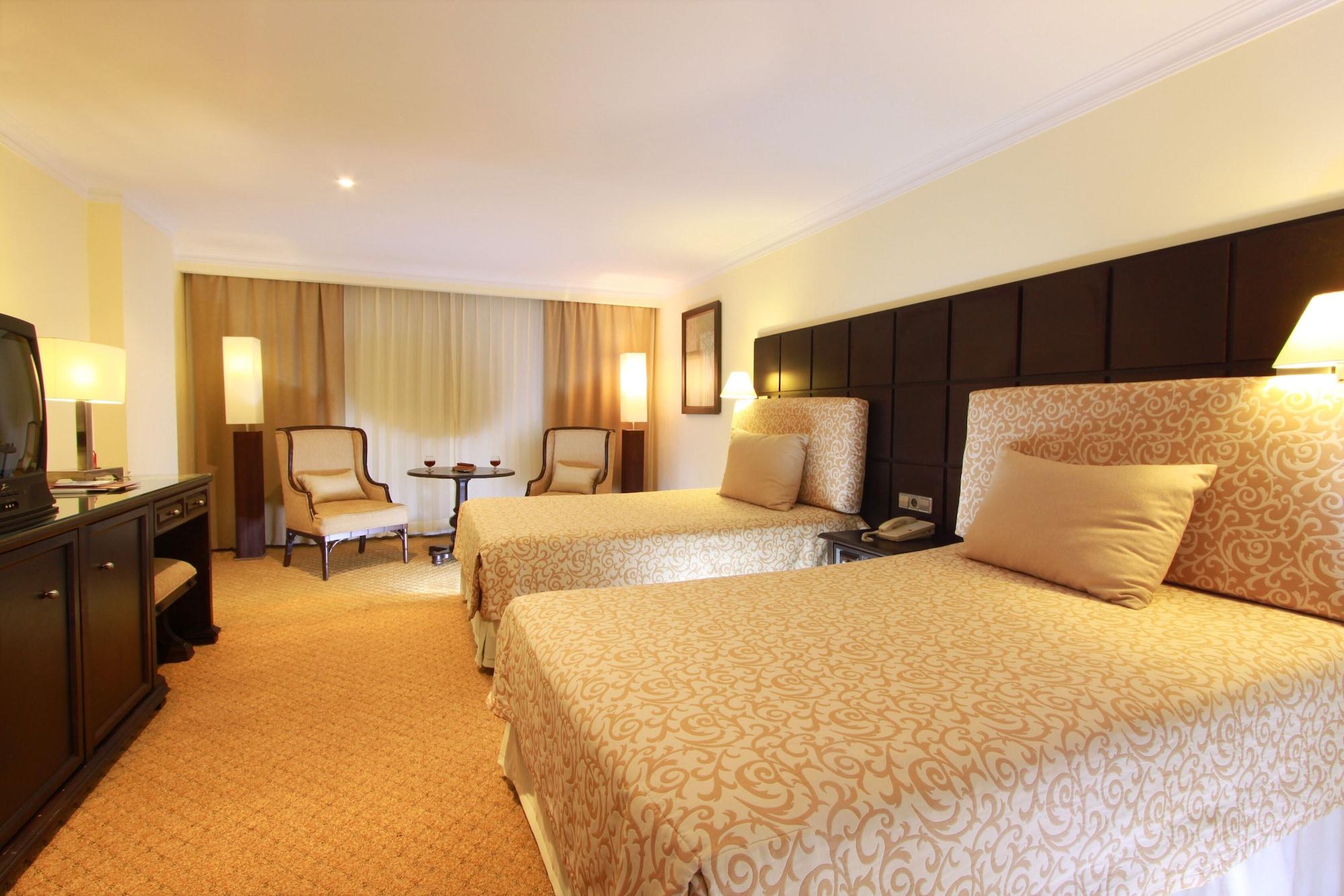 Hotel Dominican Fiesta Santo Domingo