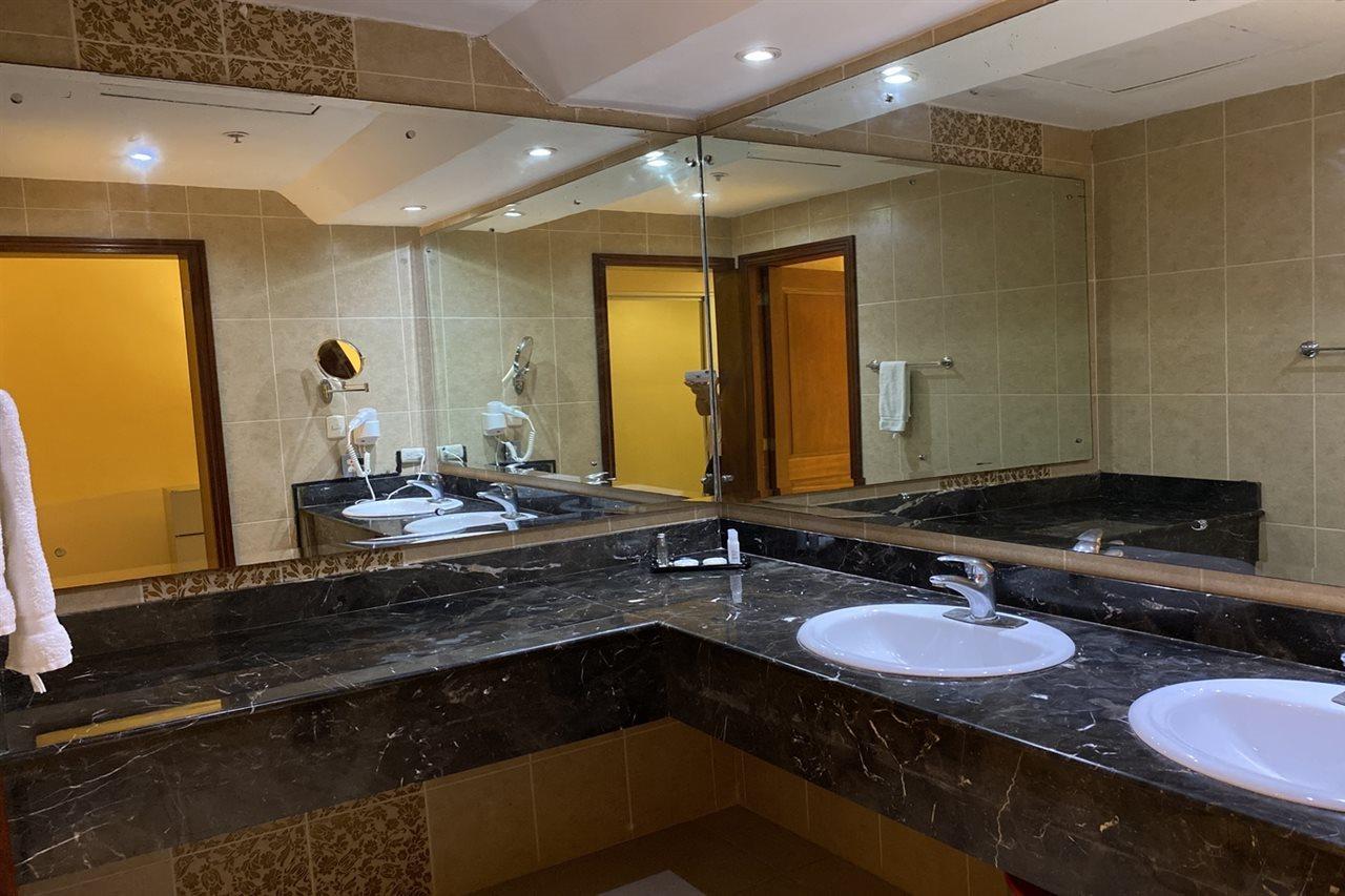 Hotel Ramada By Wyndham Princess