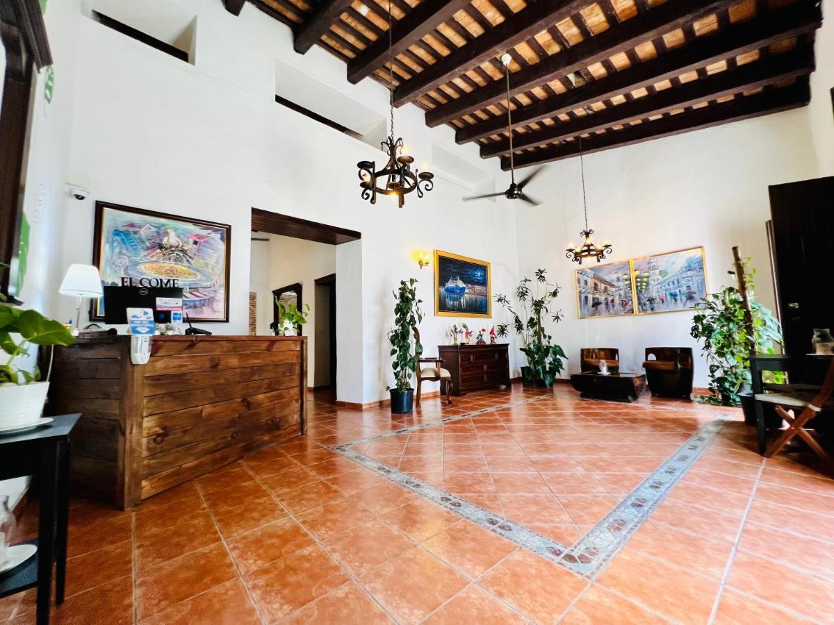 Colonial Hotel Santo Domingo