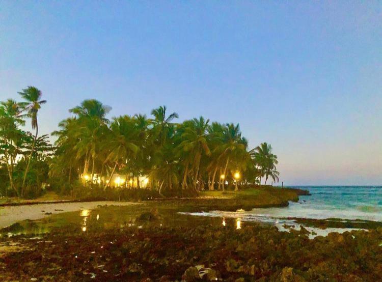 Baoba Breeze Bed & Breakfast- Beachfront Paradise