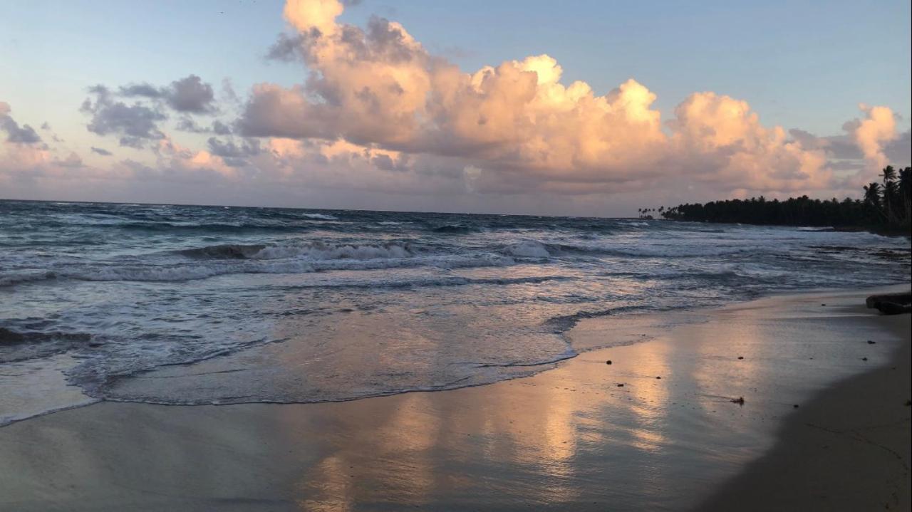 Bed & Breakfast Baoba Breeze Bed & Breakfast- Beachfront Paradise