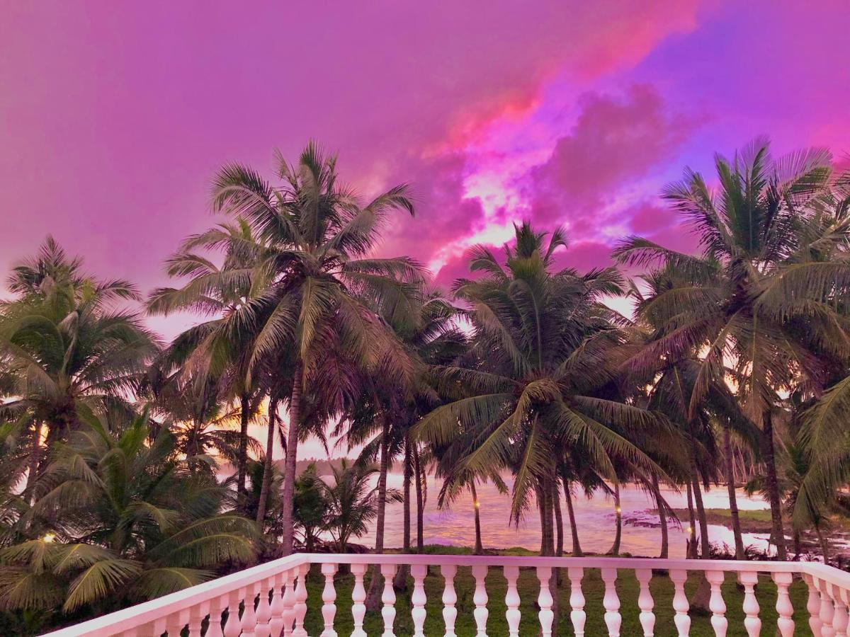 Bed & Breakfast Baoba Breeze Bed & Breakfast- Beachfront Paradise Cabrera