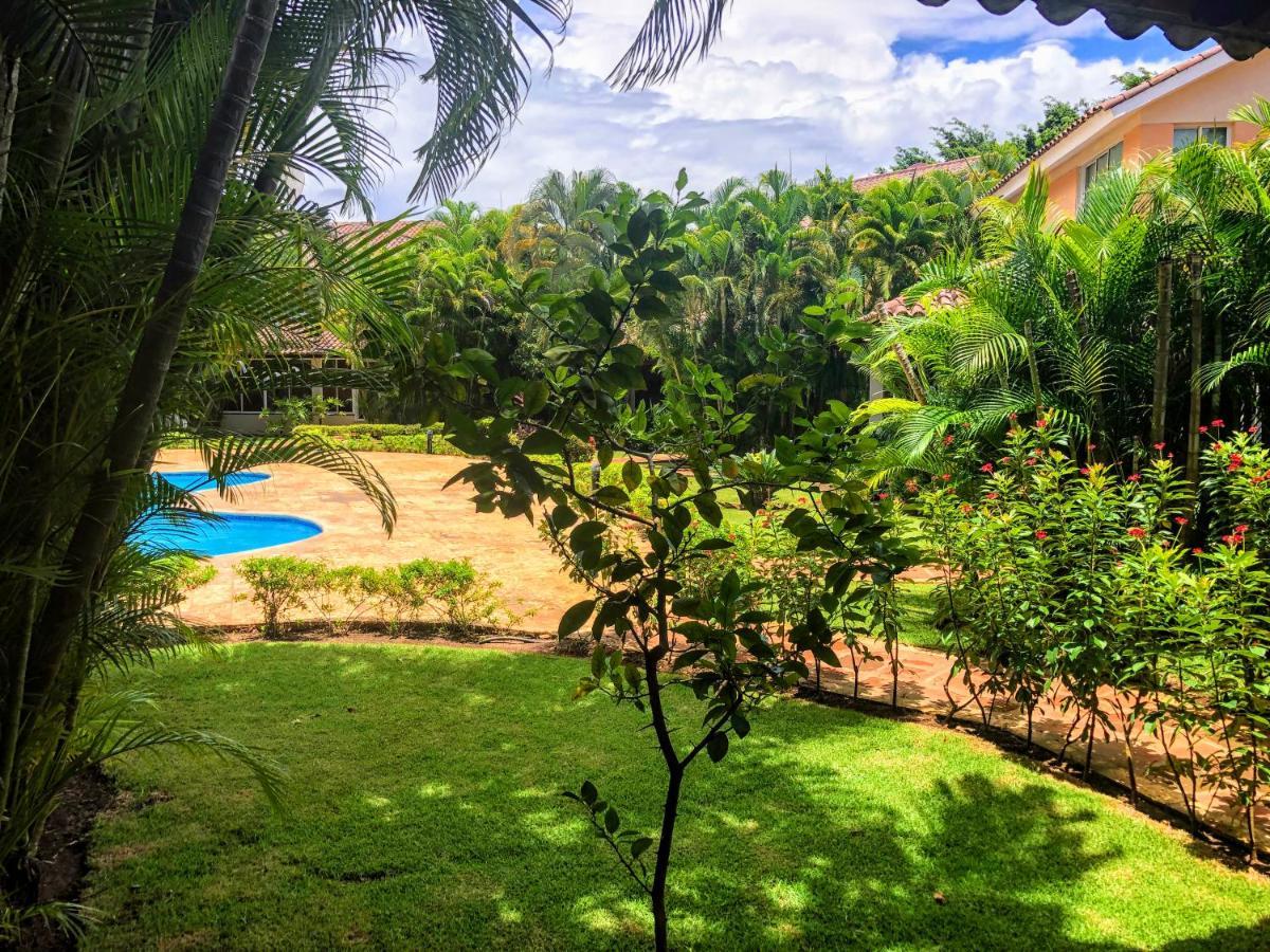 Beautiful Metro Country Club, Villa *
