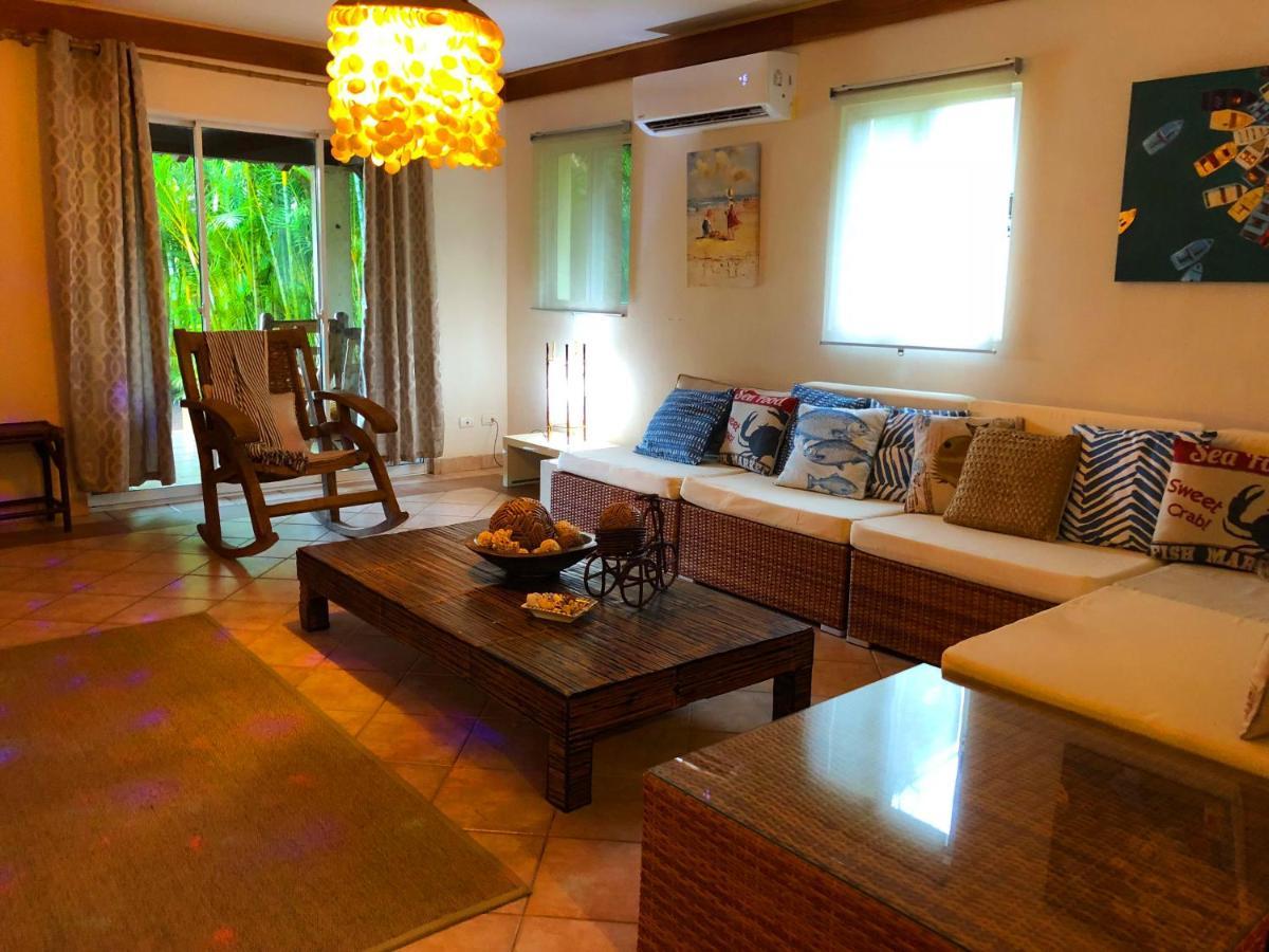 Beautiful Metro Country Club, Villa *