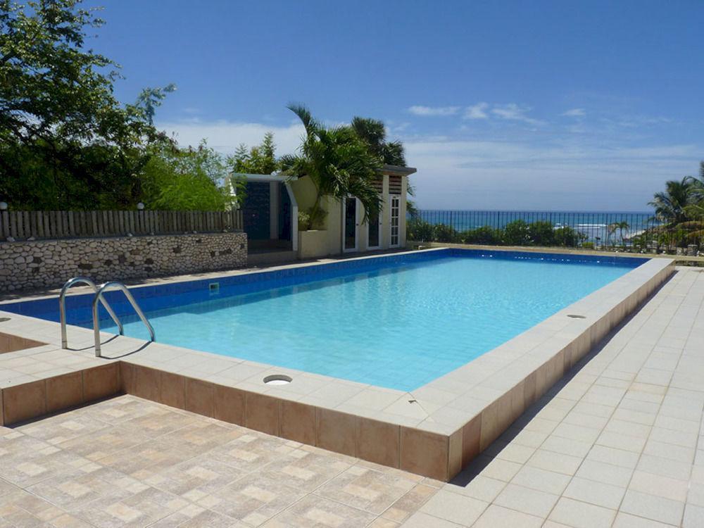 El Quemaito Hotel 3*