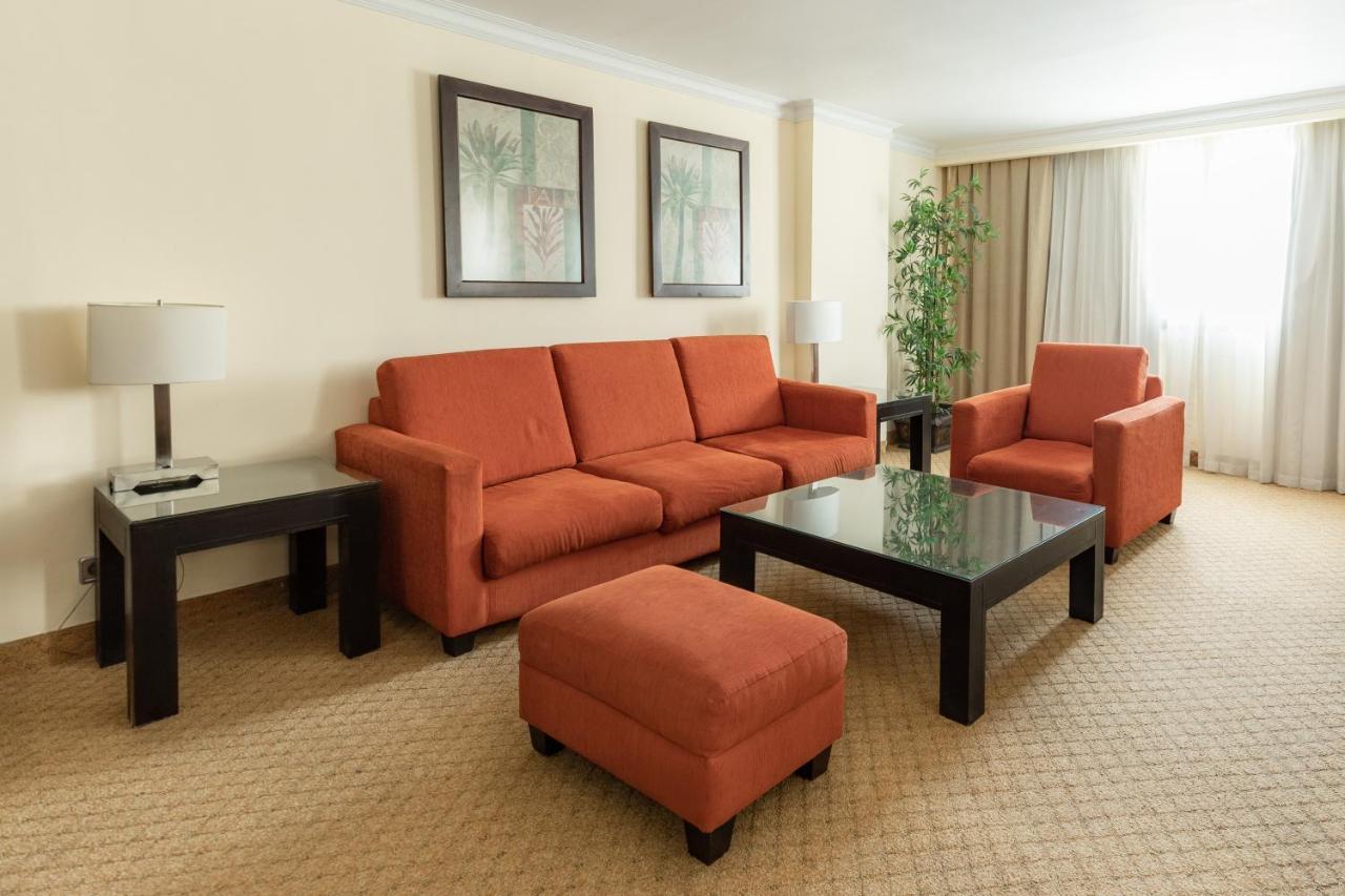 Hotel Dominican Fiesta