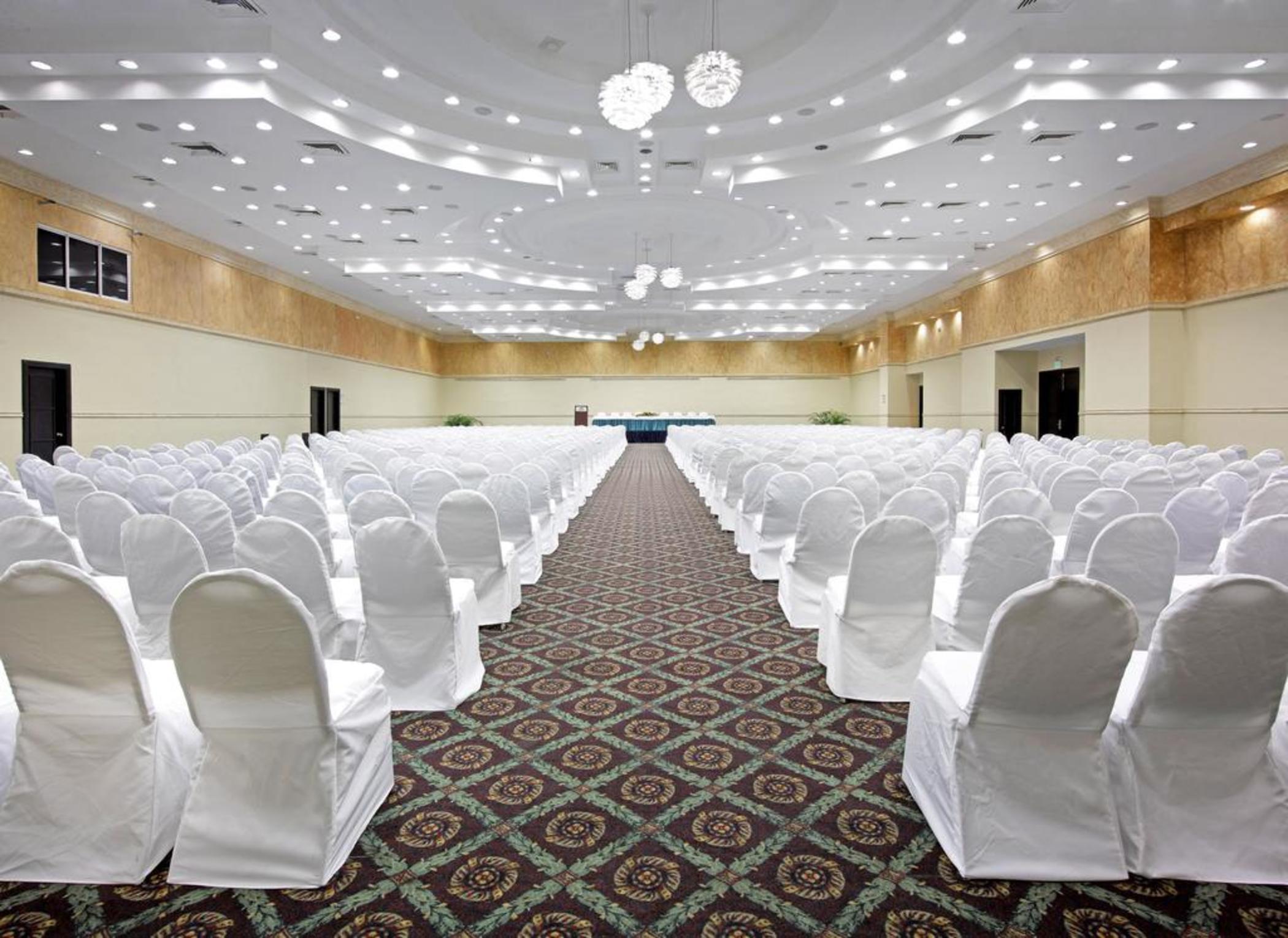 Dominican Fiesta Hotel 5*