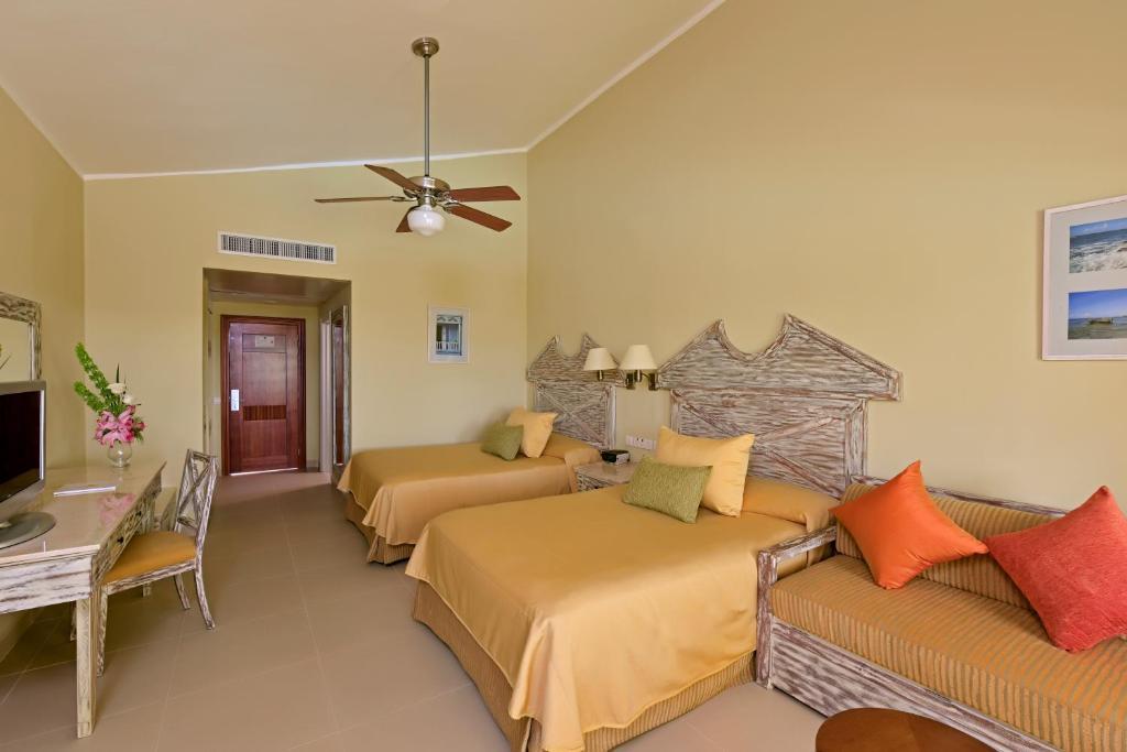 Iberostar Waves Dominicana 5*