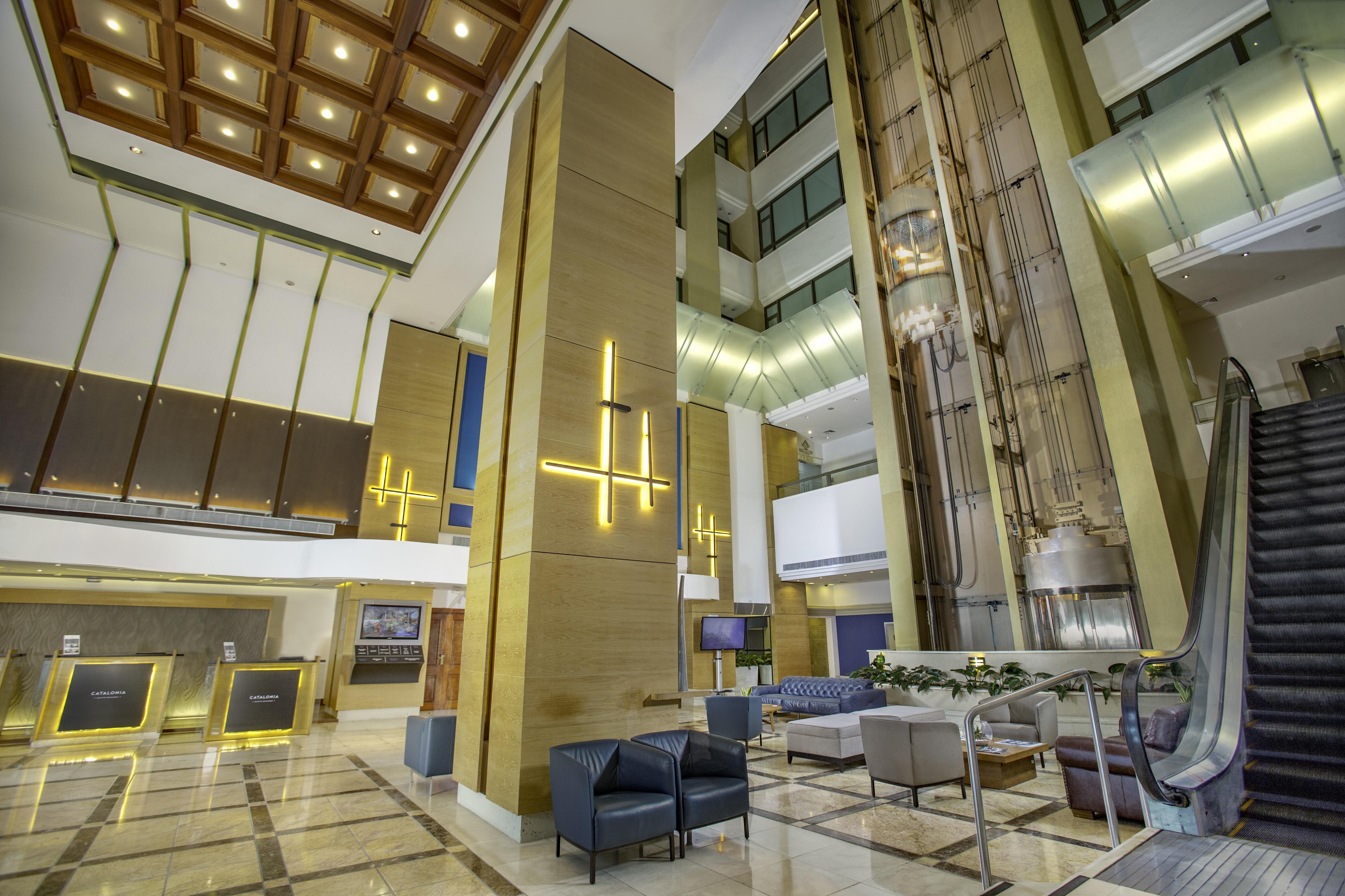 Catalonia Hotel
