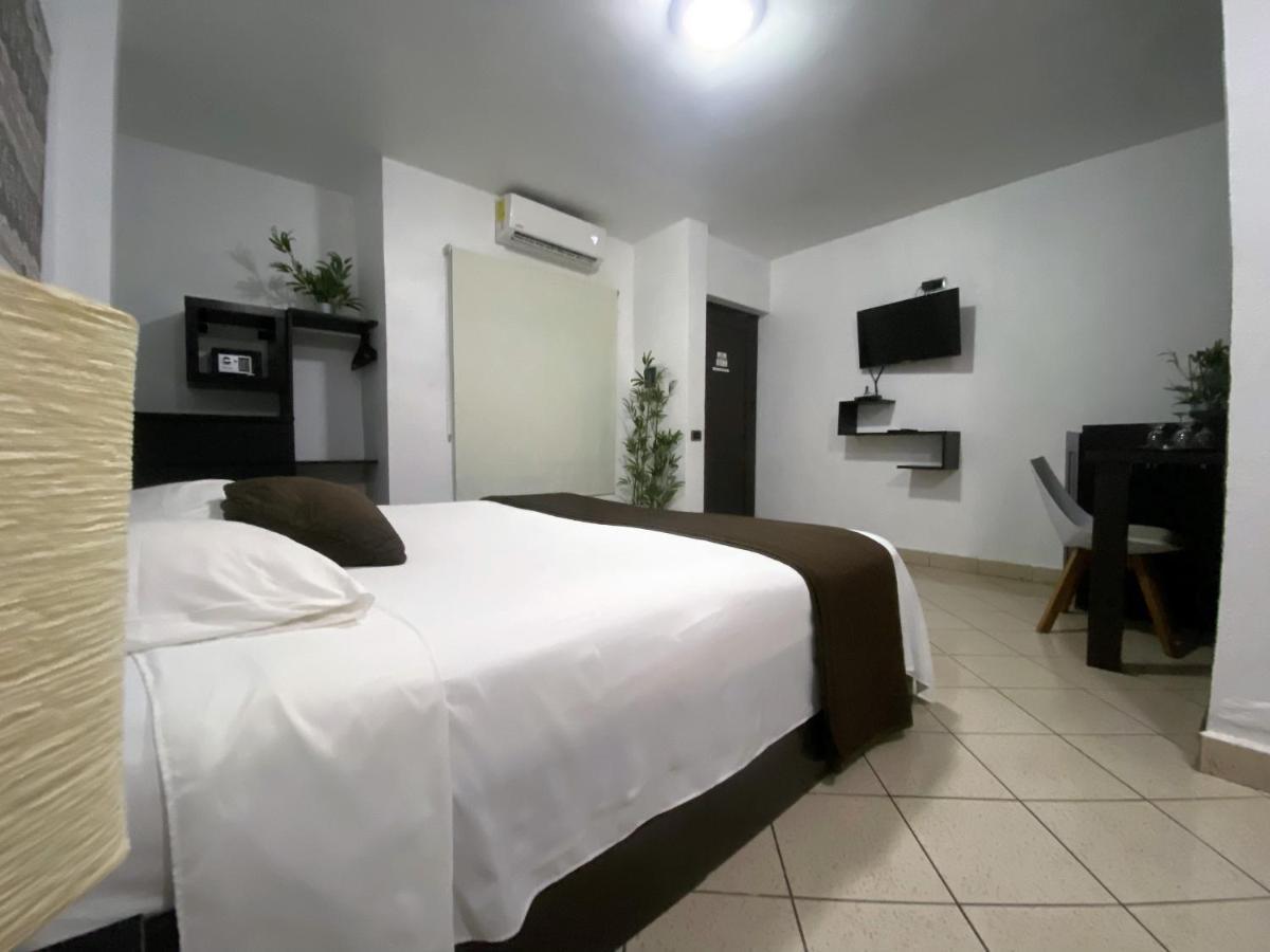 Ob Studios Aparthotel 2*