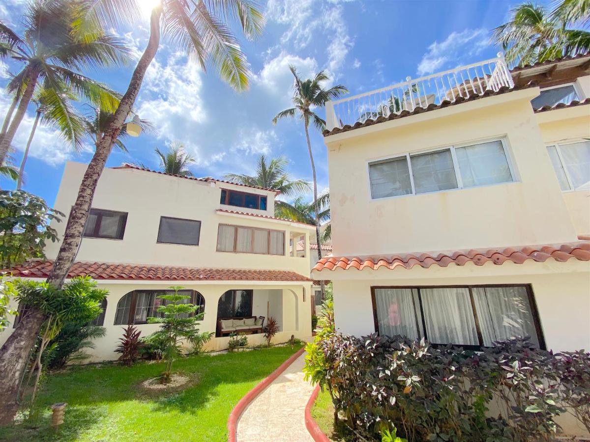 Resort Los Corales Villas And Suites - Beach Club, Spa, Restaurants Punta Cana