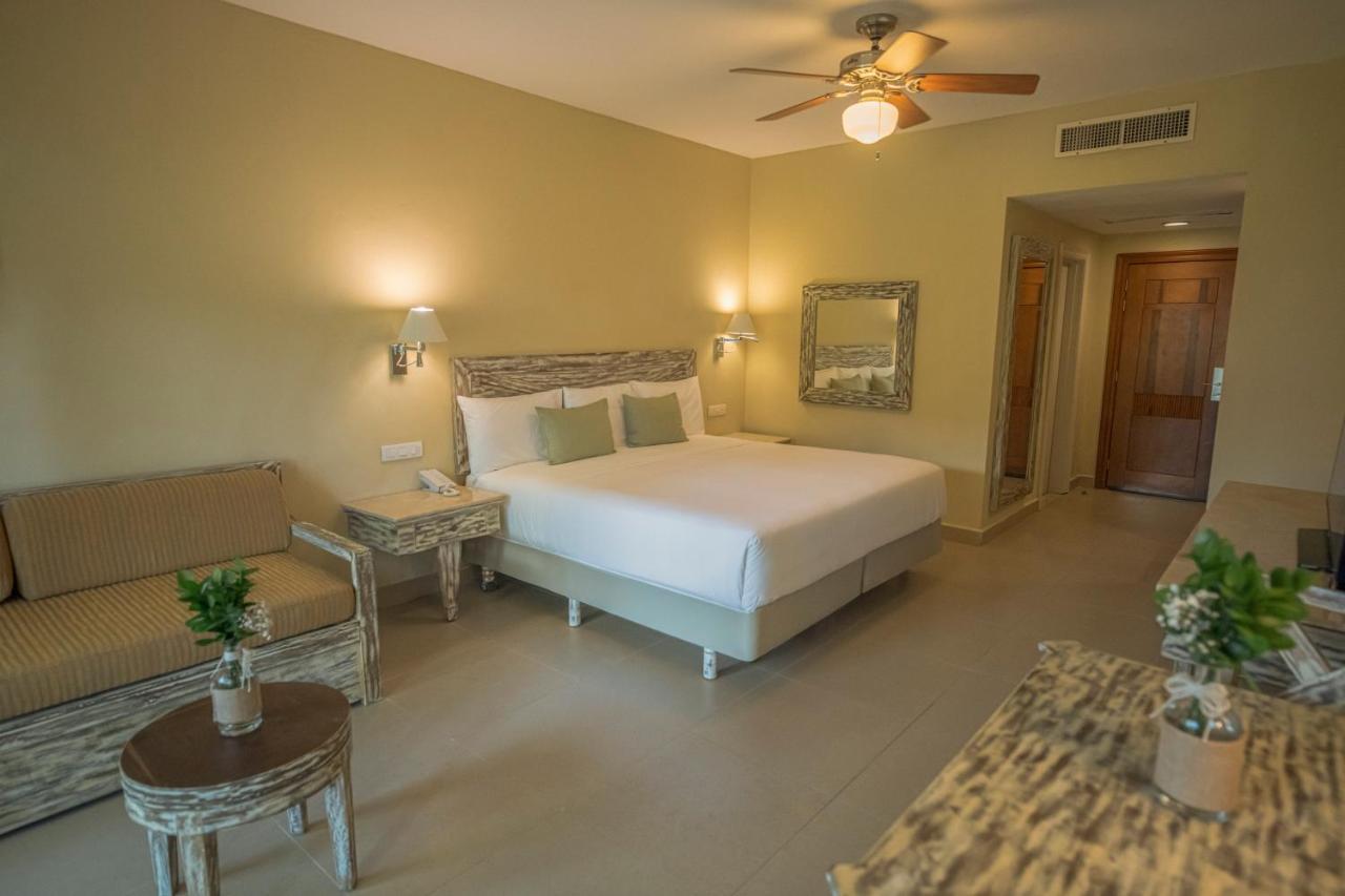 Iberostar Waves Dominicana Resort 5*