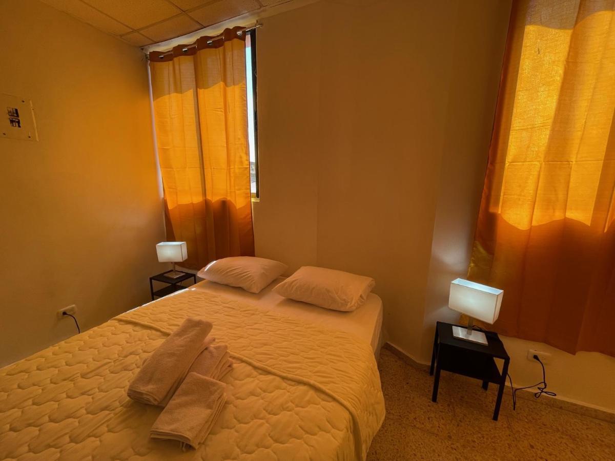 Colonial Blanco Hostel
