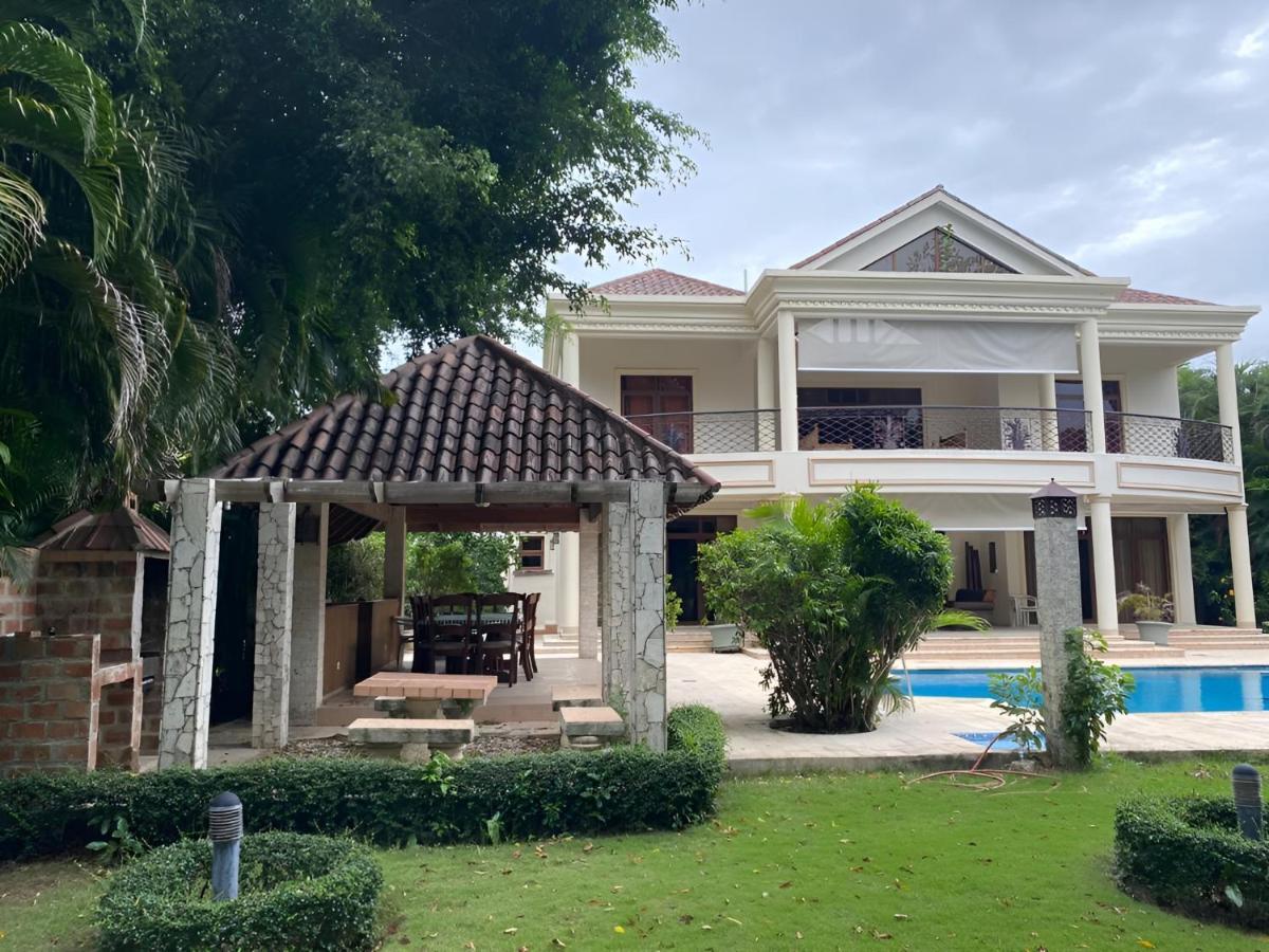 Villa Villamorametro