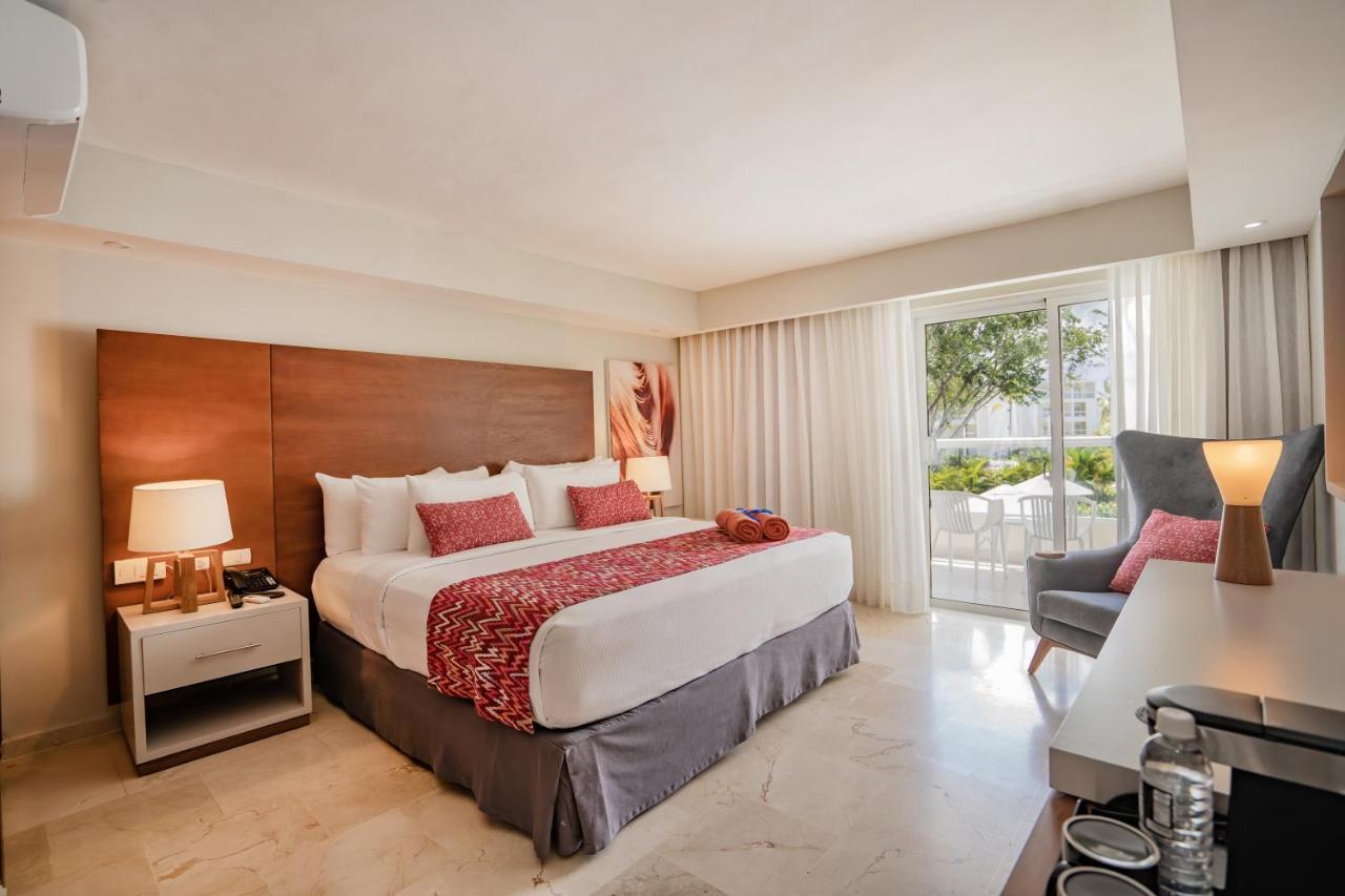 Emotions By Hodelpa Hotel